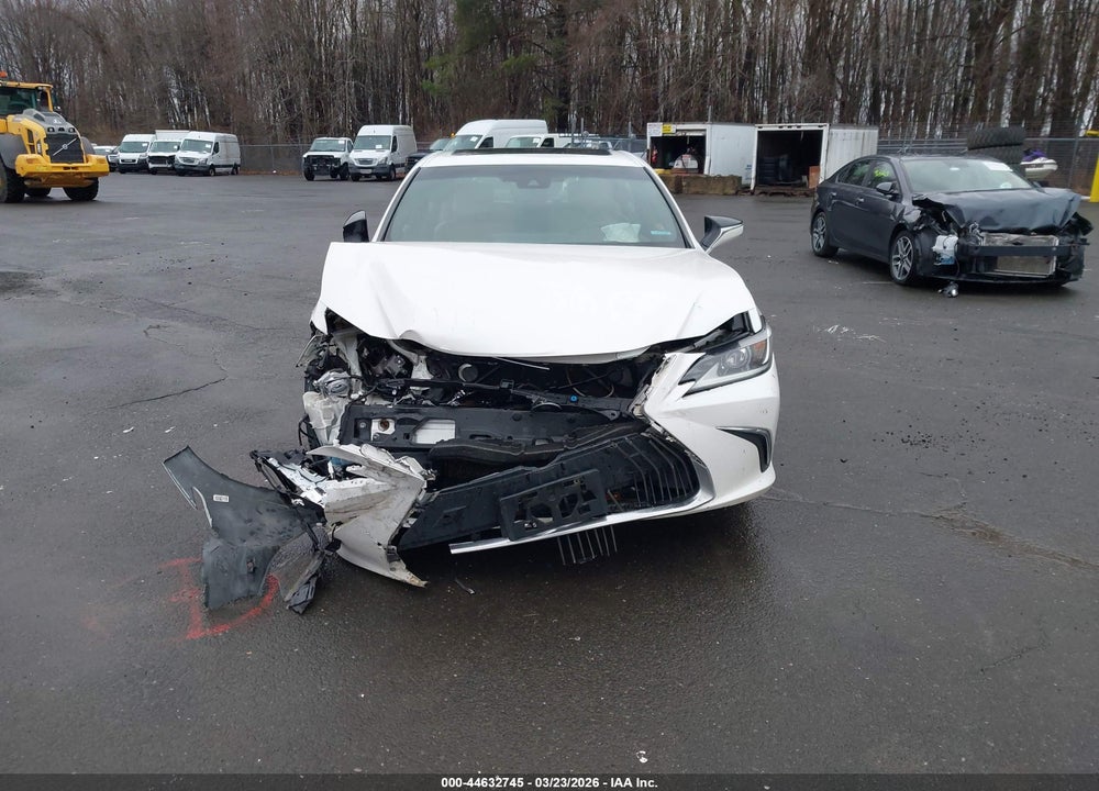 2019 LEXUS ES 350 VIN: 58ABZ1B19KU003635