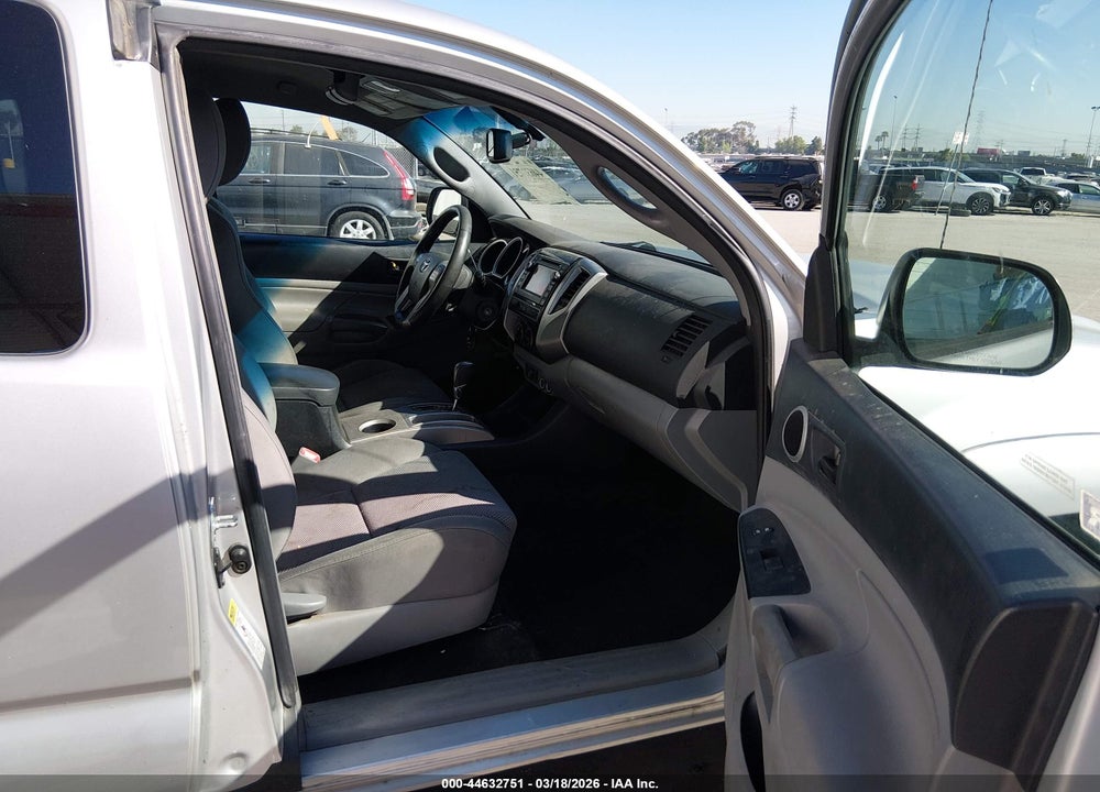 2013 TOYOTA TACOMA PRERUNNER V6 VIN: 5TFTU4GN7DX041751