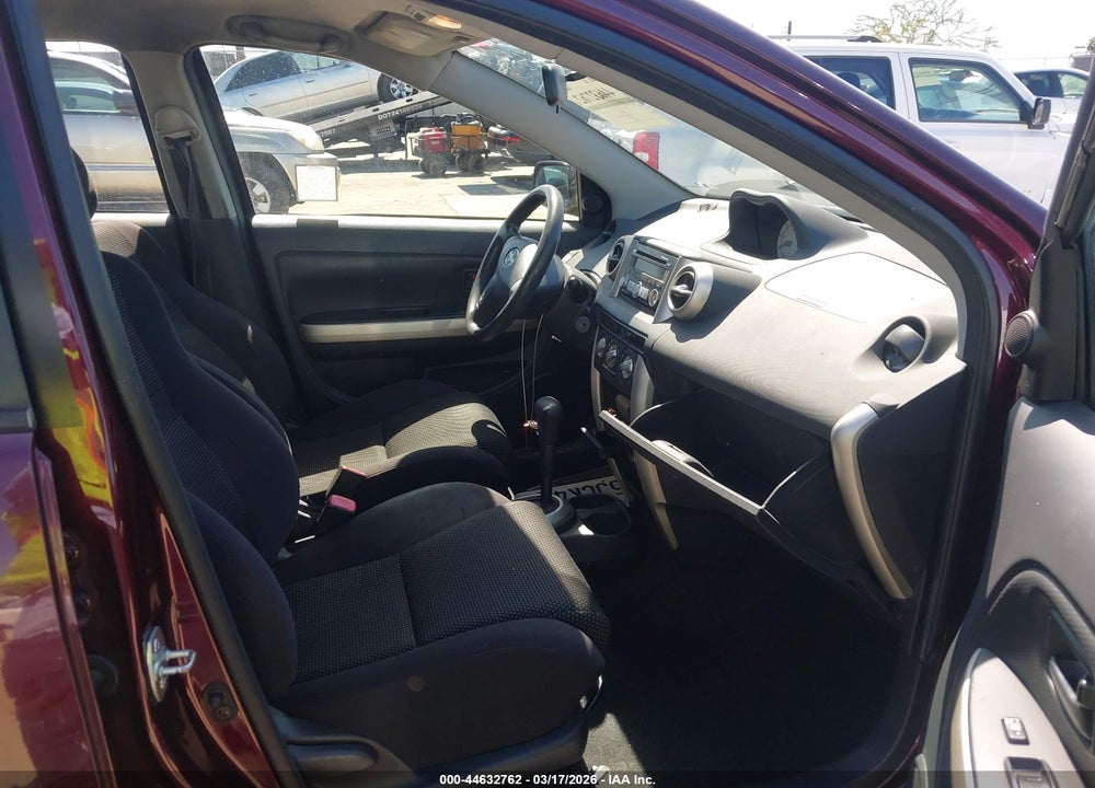 2005 SCION XA VIN: JTKKT624350087010
