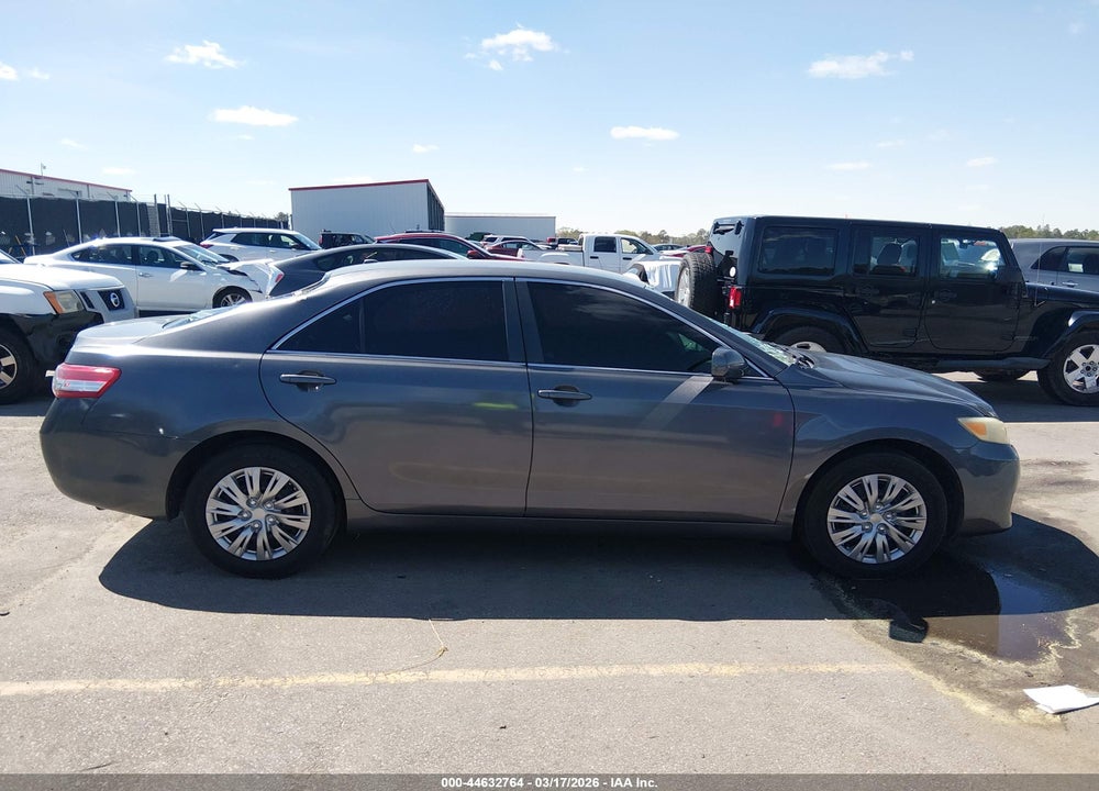 2010 TOYOTA CAMRY LE VIN: 4T1BF3EKXAU028008