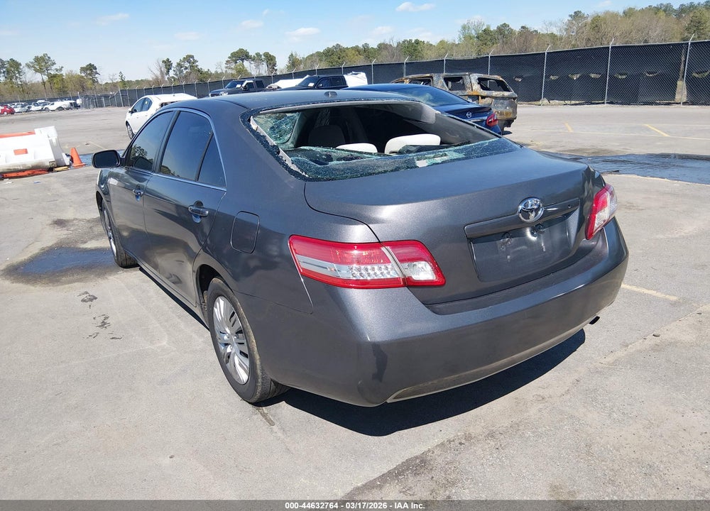 2010 TOYOTA CAMRY LE VIN: 4T1BF3EKXAU028008
