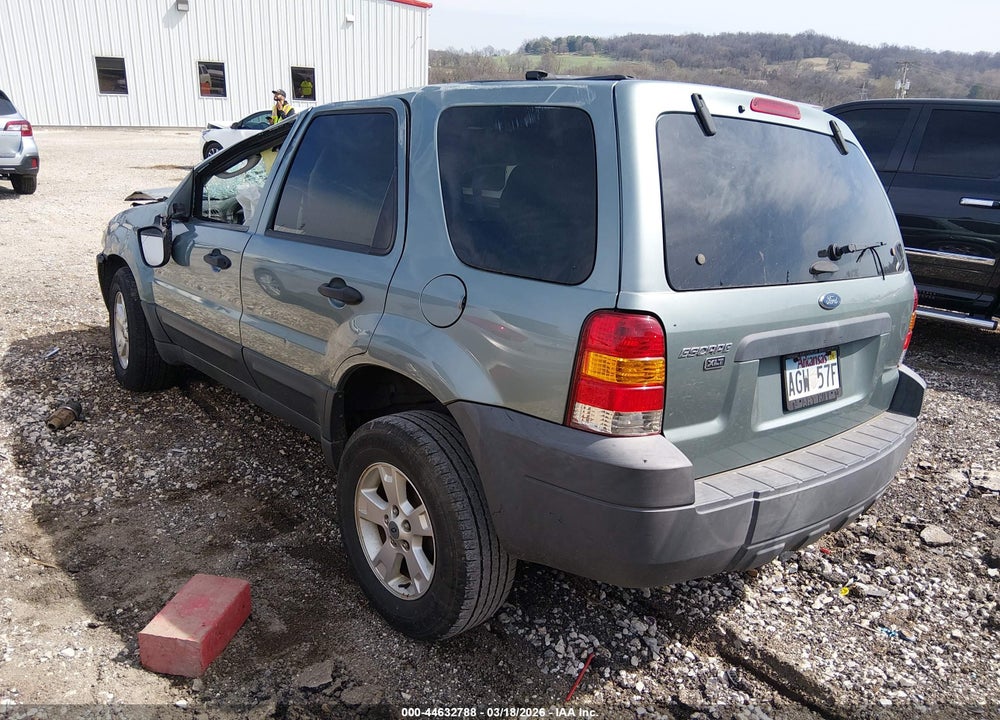 2005 FORD ESCAPE XLT VIN: 1FMCU03115DA18461
