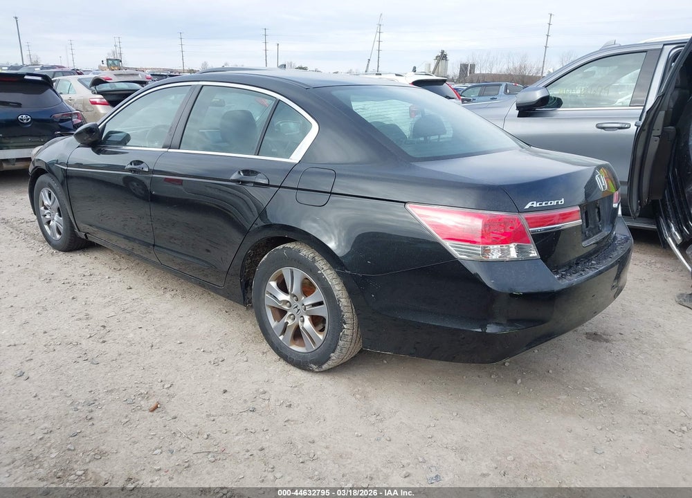 2011 HONDA ACCORD 2.4 SE VIN: 1HGCP2F65BA132573