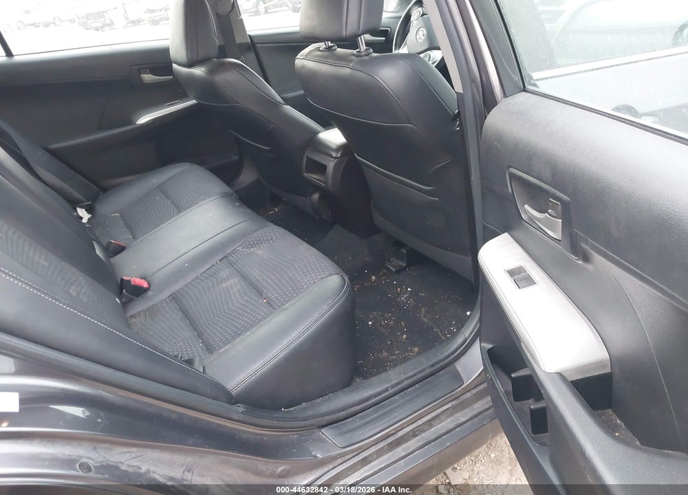 2014 TOYOTA CAMRY SE VIN: 4T1BF1FK7EU425961