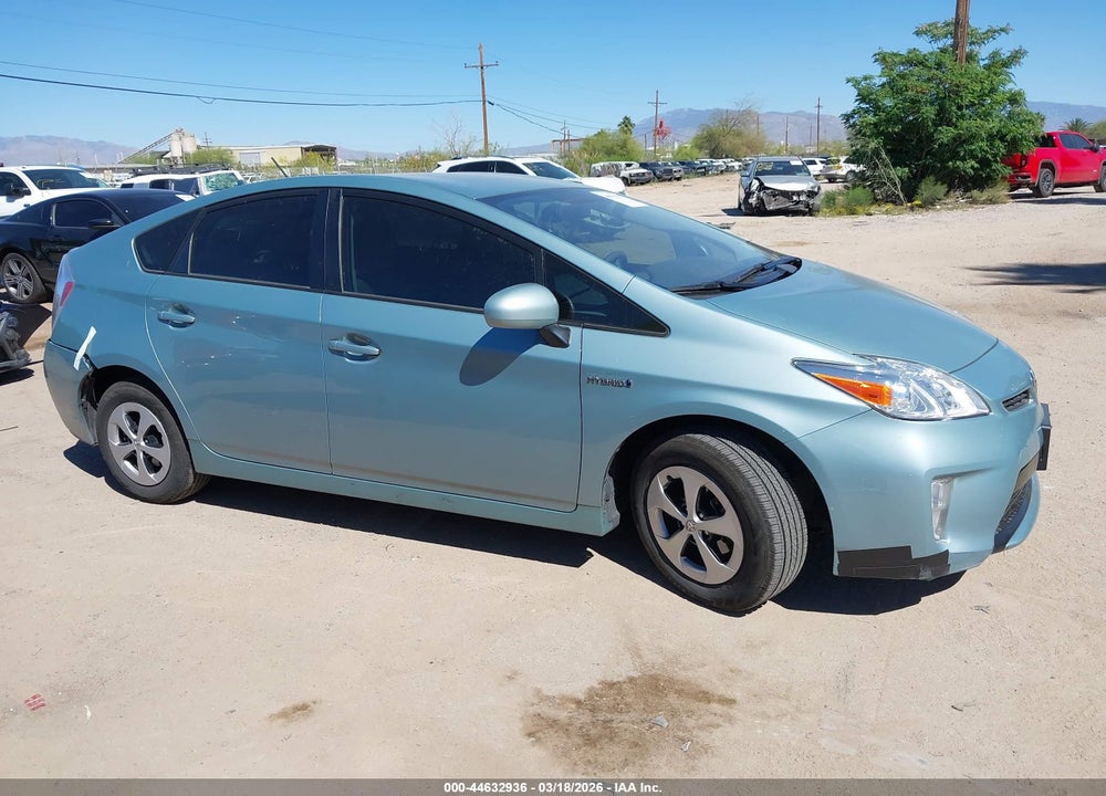 2014 TOYOTA PRIUS TWO VIN: JTDKN3DU9E1746747