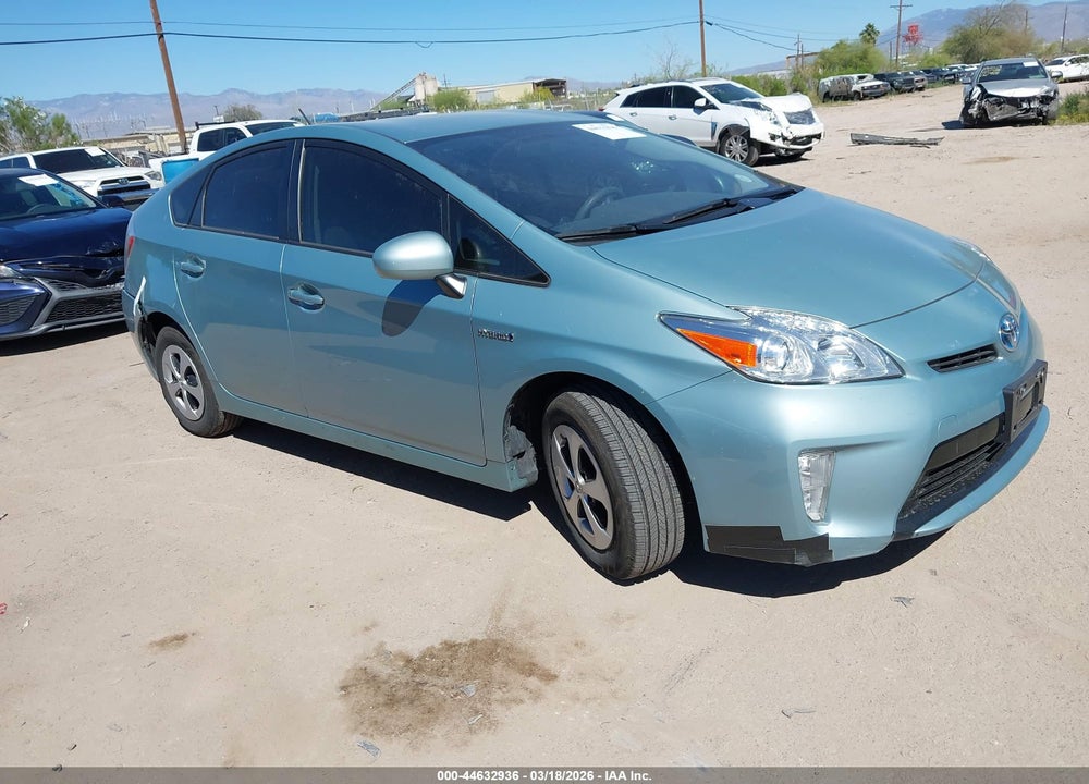 2014 TOYOTA PRIUS TWO VIN: JTDKN3DU9E1746747