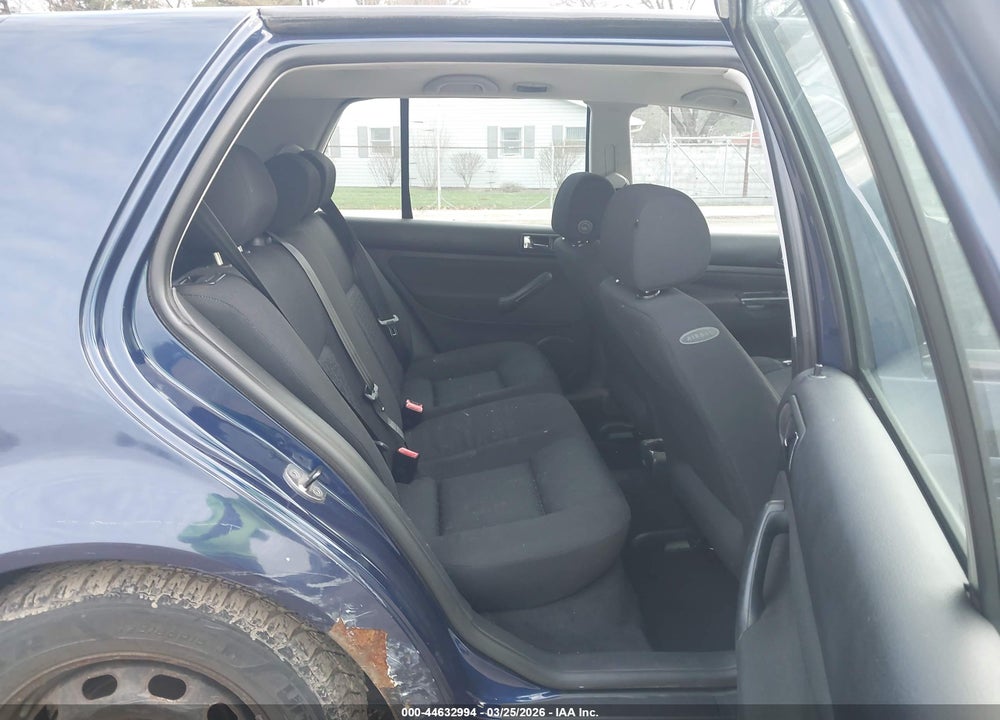 2006 VOLKSWAGEN GOLF GL 2.0L VIN: 9BWFL61J464010694