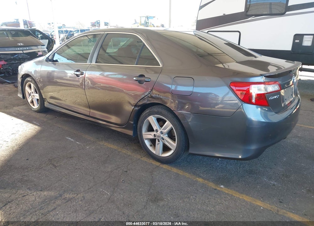2014 TOYOTA CAMRY SE VIN: 4T1BF1FKXEU469873