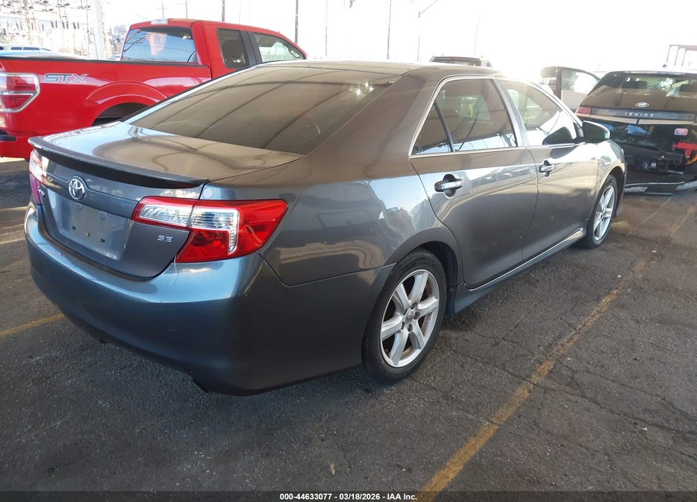 2014 TOYOTA CAMRY SE VIN: 4T1BF1FKXEU469873