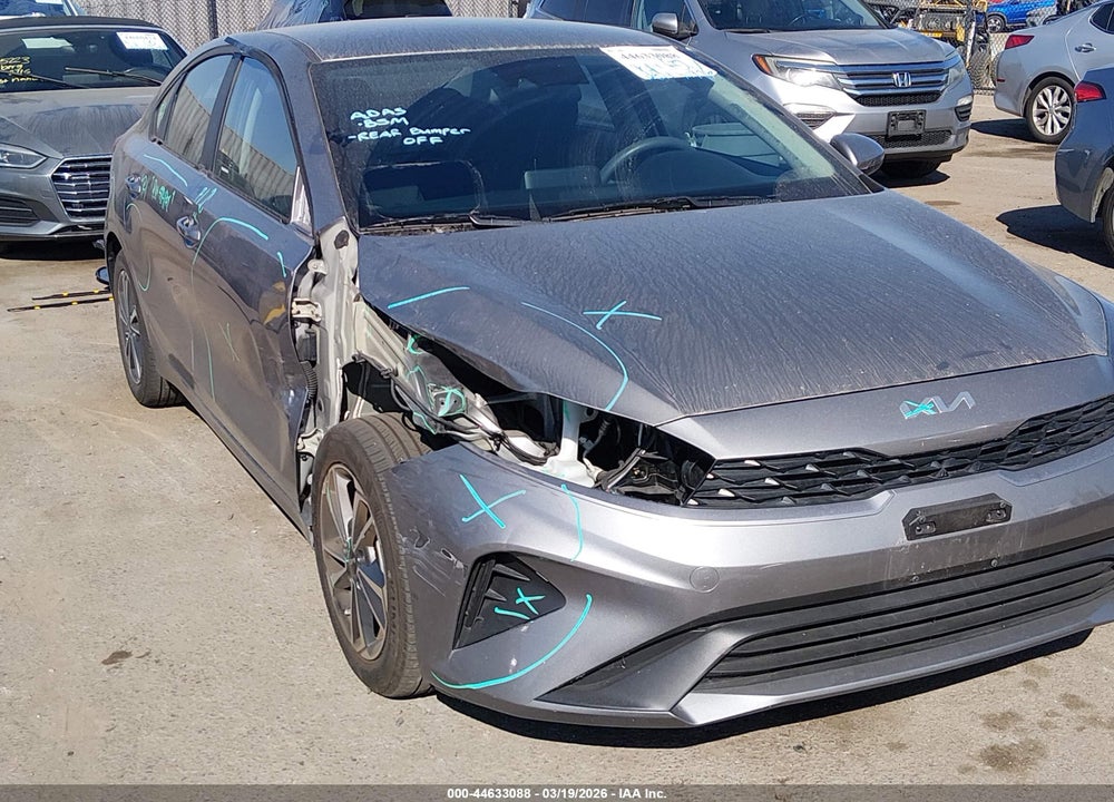 2023 KIA FORTE LXS VIN: 3KPF24AD8PE640536