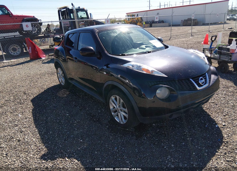 2014 NISSAN JUKE SV VIN: JN8AF5MR5ET352574