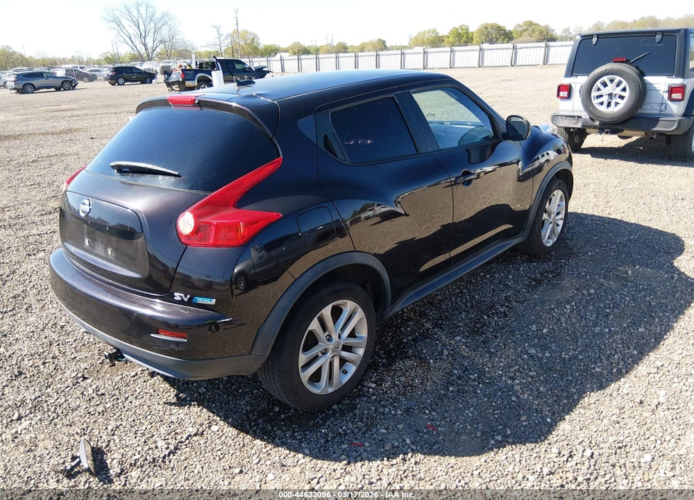 2014 NISSAN JUKE SV VIN: JN8AF5MR5ET352574