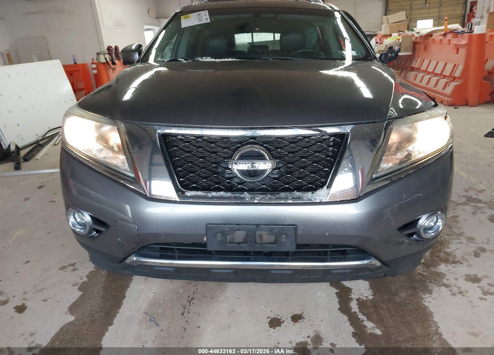 2016 NISSAN PATHFINDER PLATINUM VIN: 5N1AR2MM1GC636384