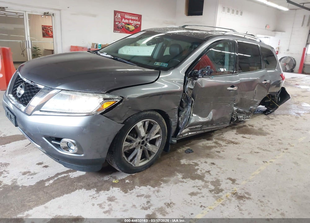 2016 NISSAN PATHFINDER PLATINUM VIN: 5N1AR2MM1GC636384