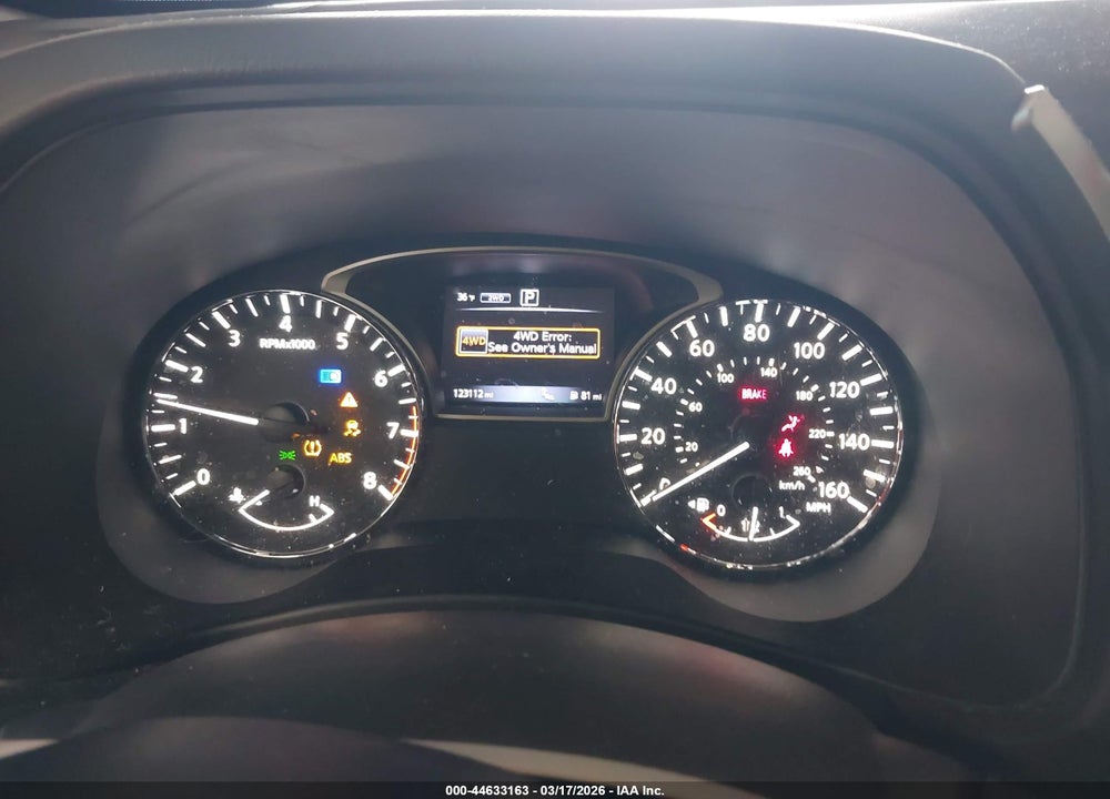 2016 NISSAN PATHFINDER PLATINUM VIN: 5N1AR2MM1GC636384