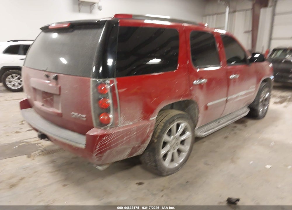 2012 GMC YUKON DENALI VIN: 1GKS2EEF9CR244764