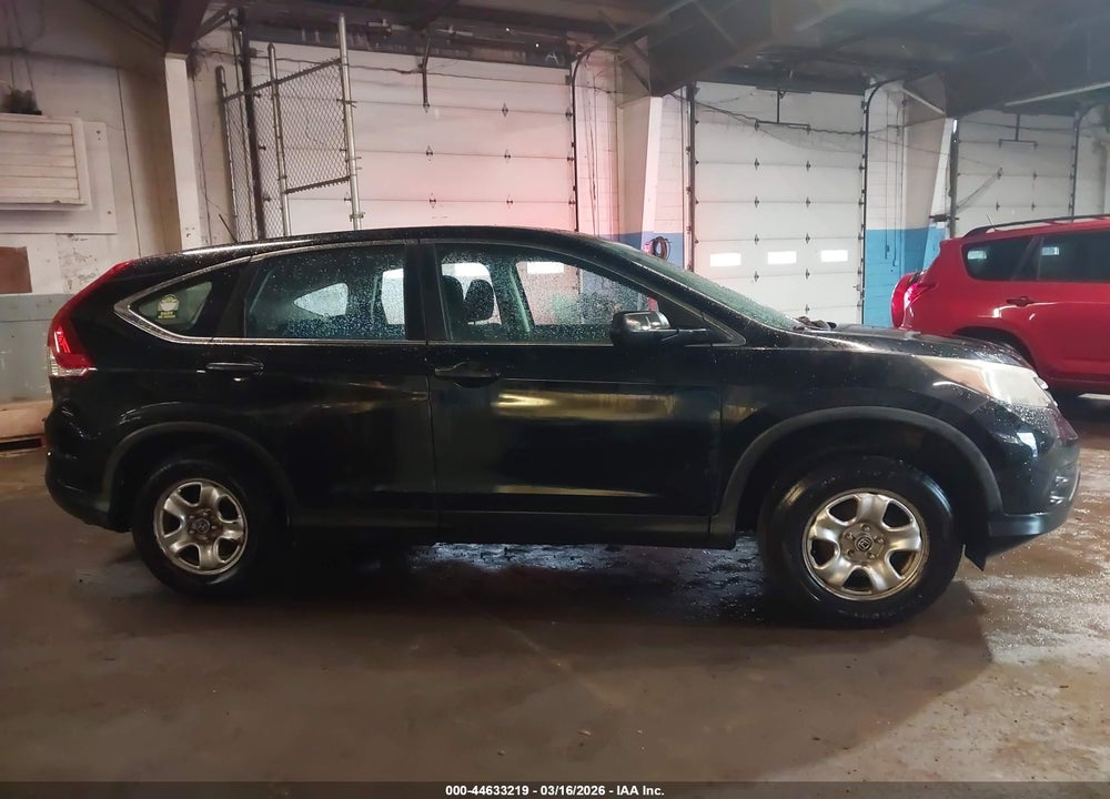 2013 HONDA CR-V LX VIN: 2HKRM4H37DH633671
