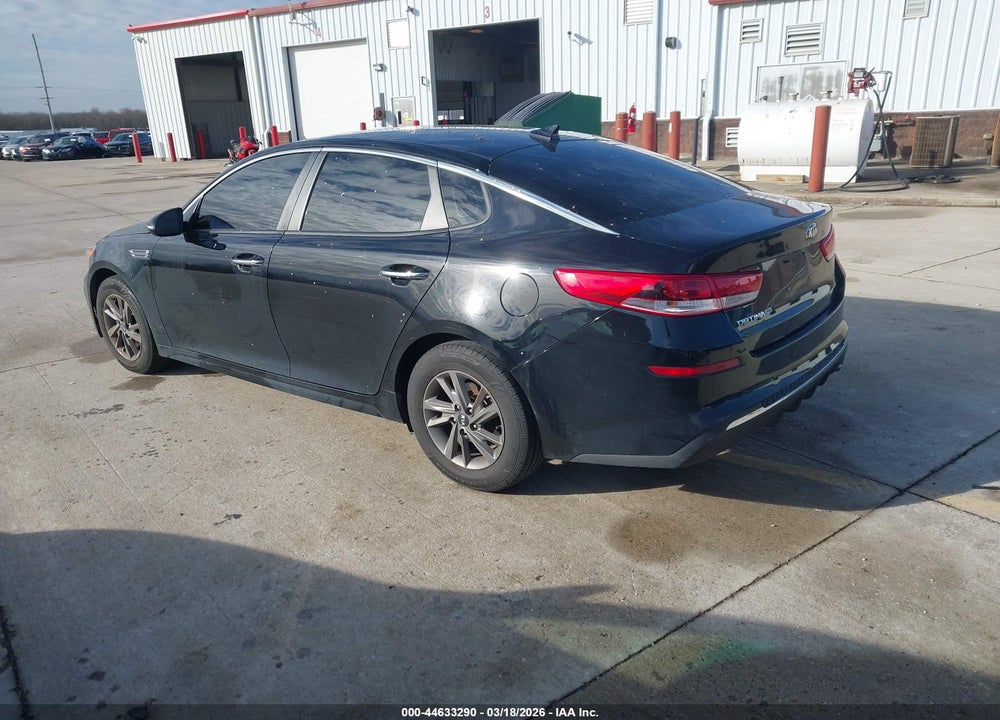2019 KIA OPTIMA LX VIN: 5XXGT4L37KG345708