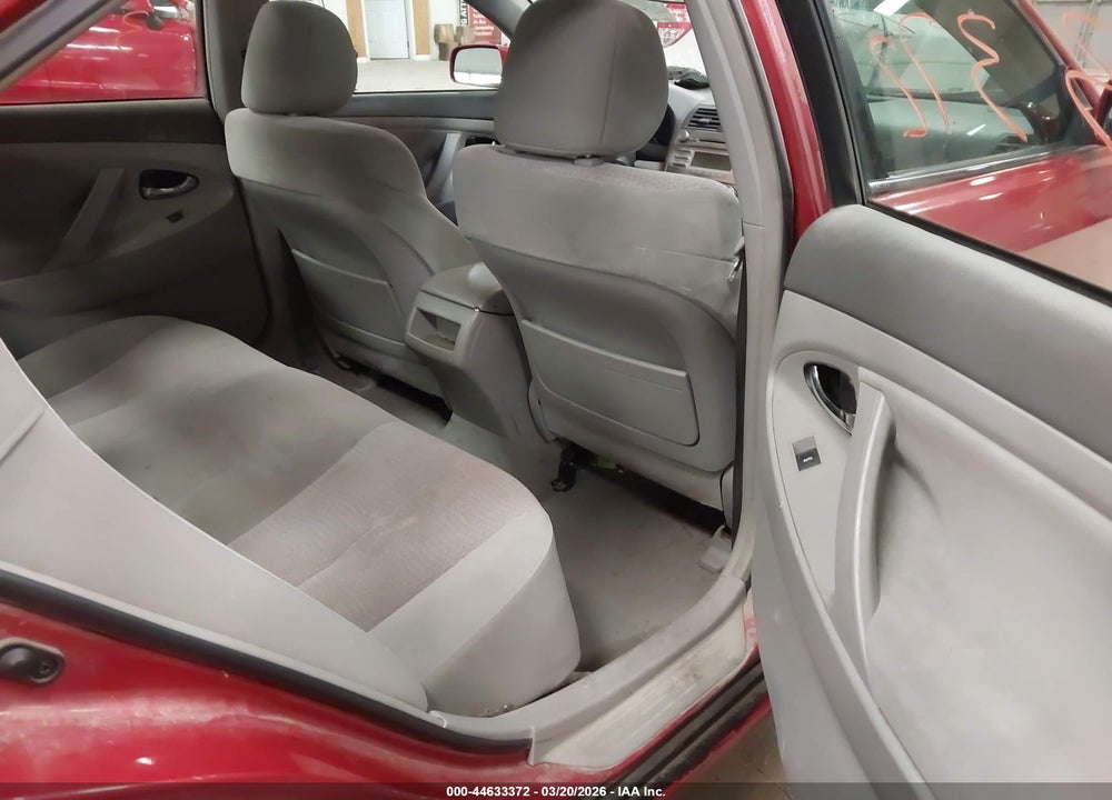 2011 TOYOTA CAMRY LE VIN: 4T1BF3EK3BU737767
