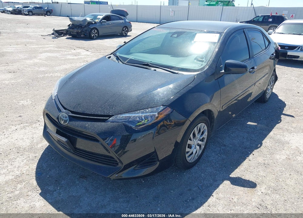 2017 TOYOTA COROLLA LE VIN: 5YFBURHE9HP577385