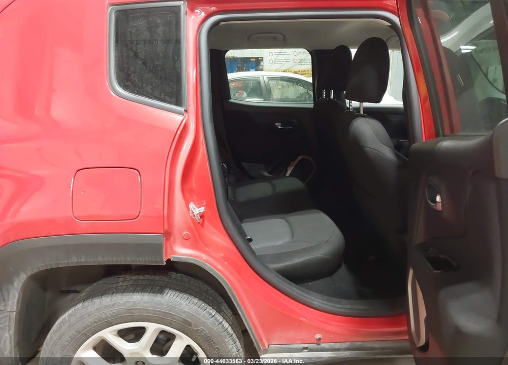 2016 JEEP RENEGADE LATITUDE VIN: ZACCJBBT3GPC53024