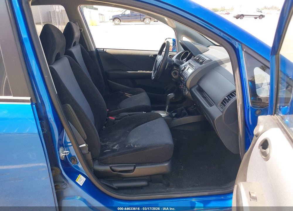 2008 HONDA FIT SPORT VIN: JHMGD38648S043736