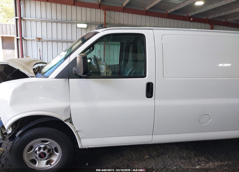 2022 GMC SAVANA CARGO RWD 2500 REGULAR WHEELBASE WORK VAN VIN: 1GTW7AFP8N1231472