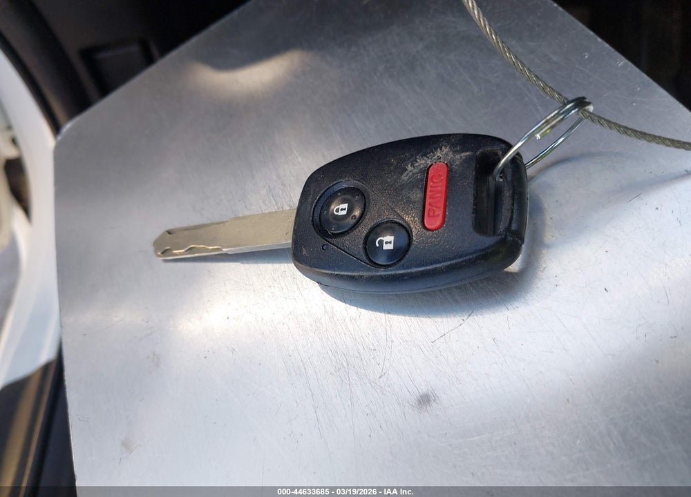 2011 HONDA FIT SPORT VIN: JHMGE8H61BC004386