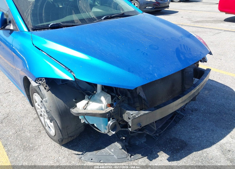 2017 HYUNDAI ELANTRA SE VIN: KMHD74LF7HU417605
