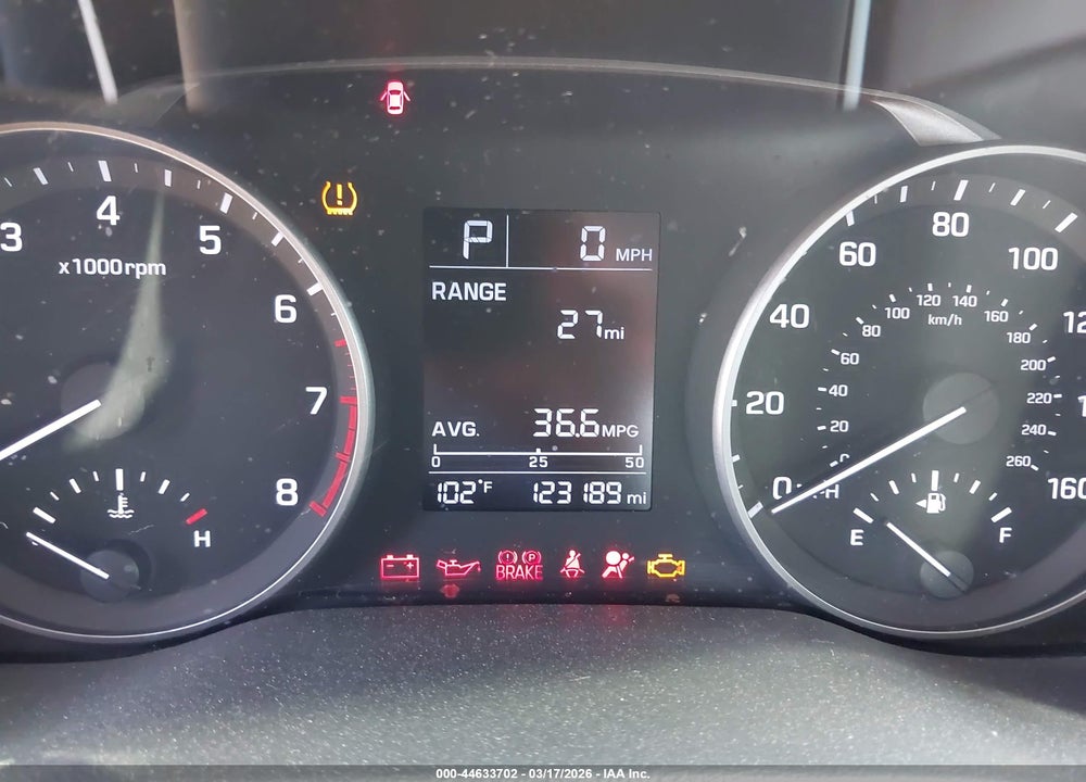 2017 HYUNDAI ELANTRA SE VIN: KMHD74LF7HU417605