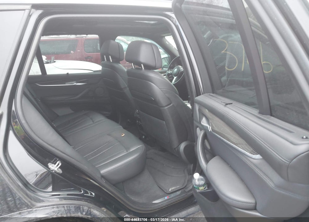 2016 BMW X5 XDRIVE50I VIN: 5UXKR6C56G0J83065