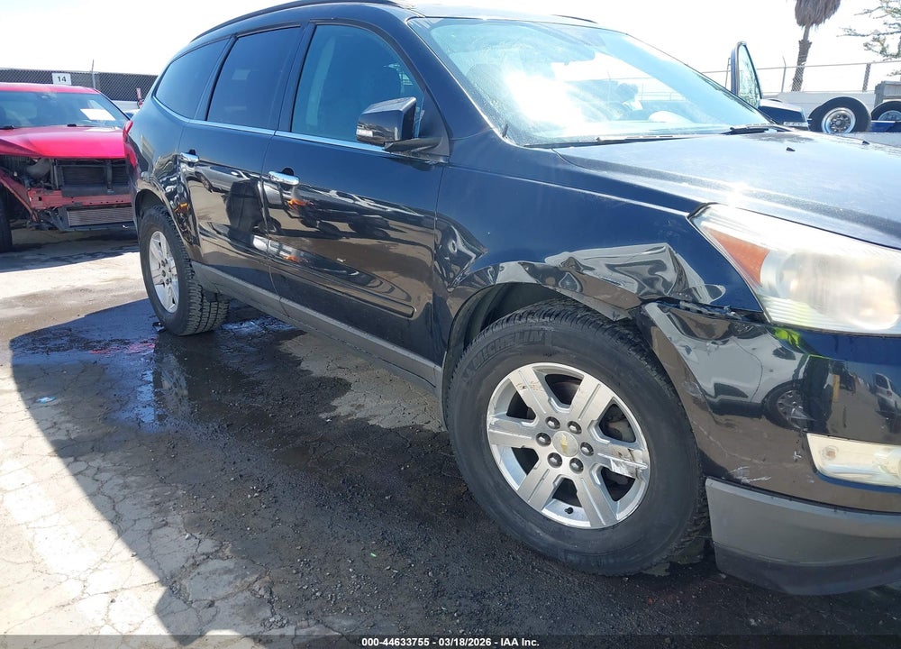 2011 CHEVROLET TRAVERSE 1LT VIN: 1GNKRGED0BJ334889