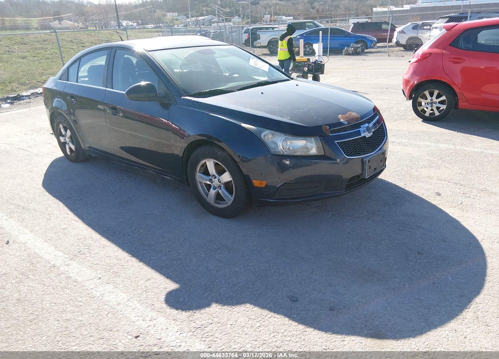 2014 CHEVROLET CRUZE 1LT AUTO VIN: 1G1PC5SB0E7226550