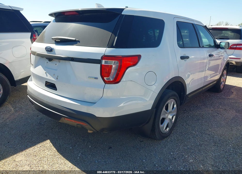 2016 FORD UTILITY POLICE INTERCEPTOR VIN: 1FM5K8AR5GGA86768