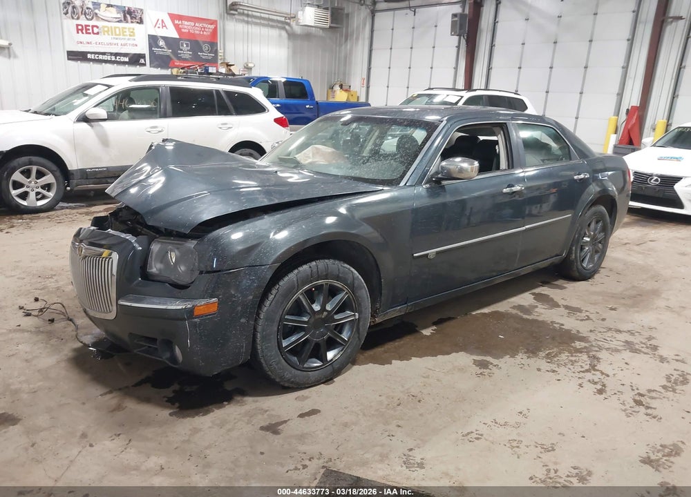 2008 CHRYSLER 300C VIN: 2C3LK63H18H105122