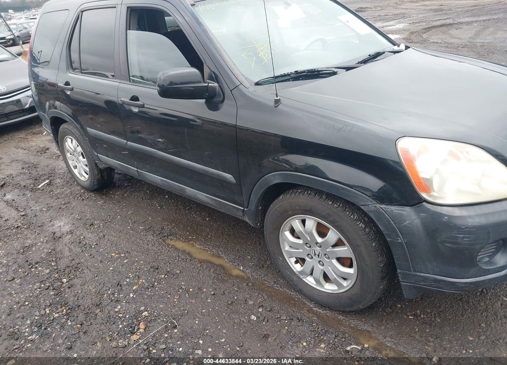 2005 HONDA CR-V EX VIN: SHSRD78825U335261