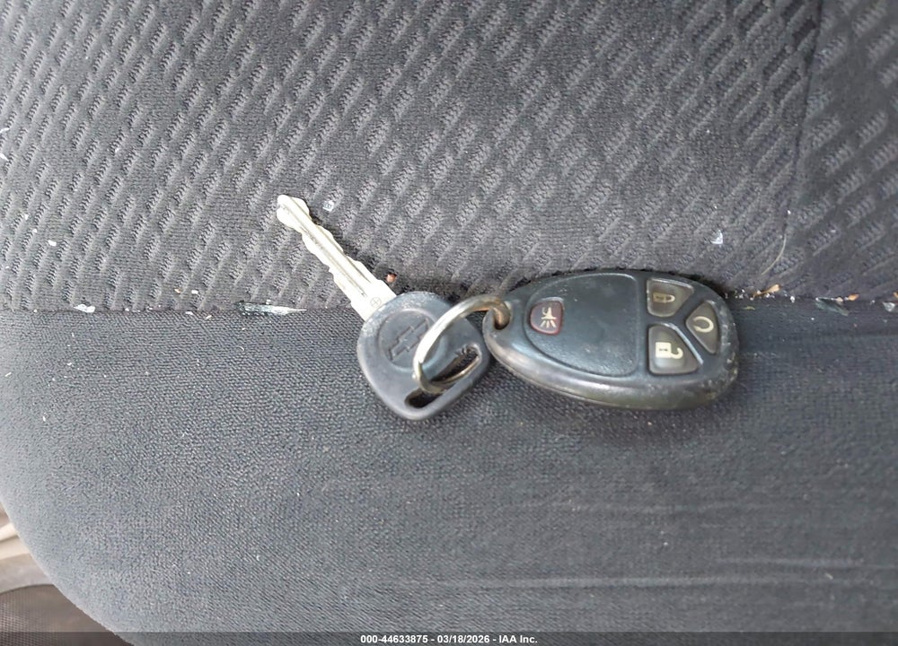 2008 CHEVROLET SILVERADO 1500 LT1 VIN: 2GCEK13M081202048