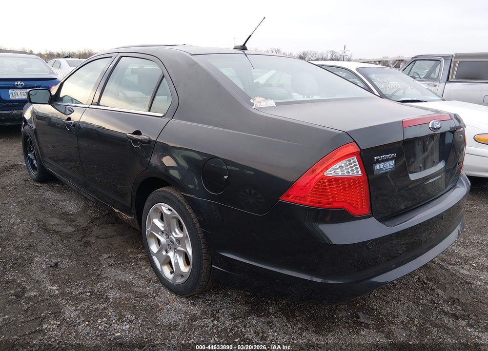 2011 FORD FUSION SE VIN: 3FAHP0HA5BR255800