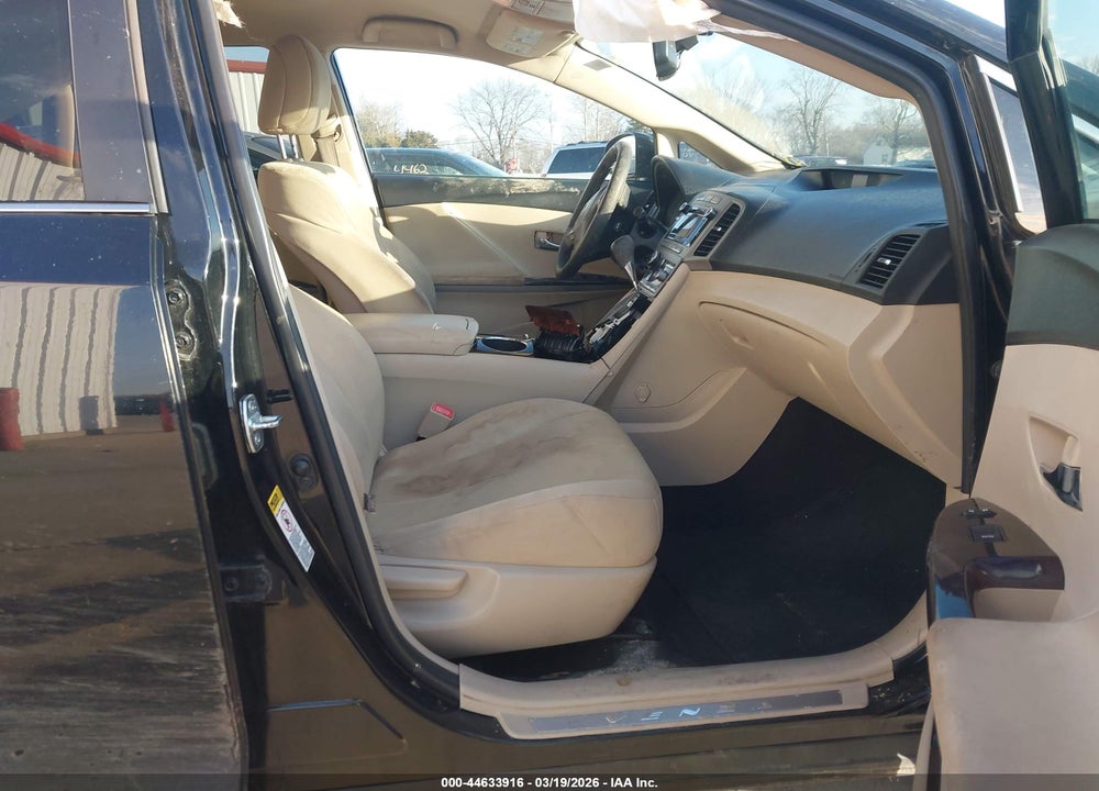 2010 TOYOTA VENZA VIN: 4T3ZA3BB3AU031700