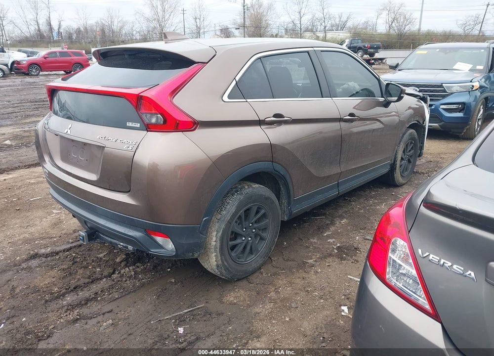 2018 MITSUBISHI ECLIPSE CROSS ES VIN: JA4AT3AA7JZ048719