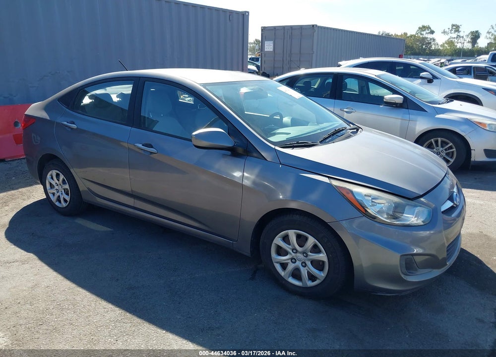 2013 HYUNDAI ACCENT GLS VIN: KMHCT4AE0DU537578