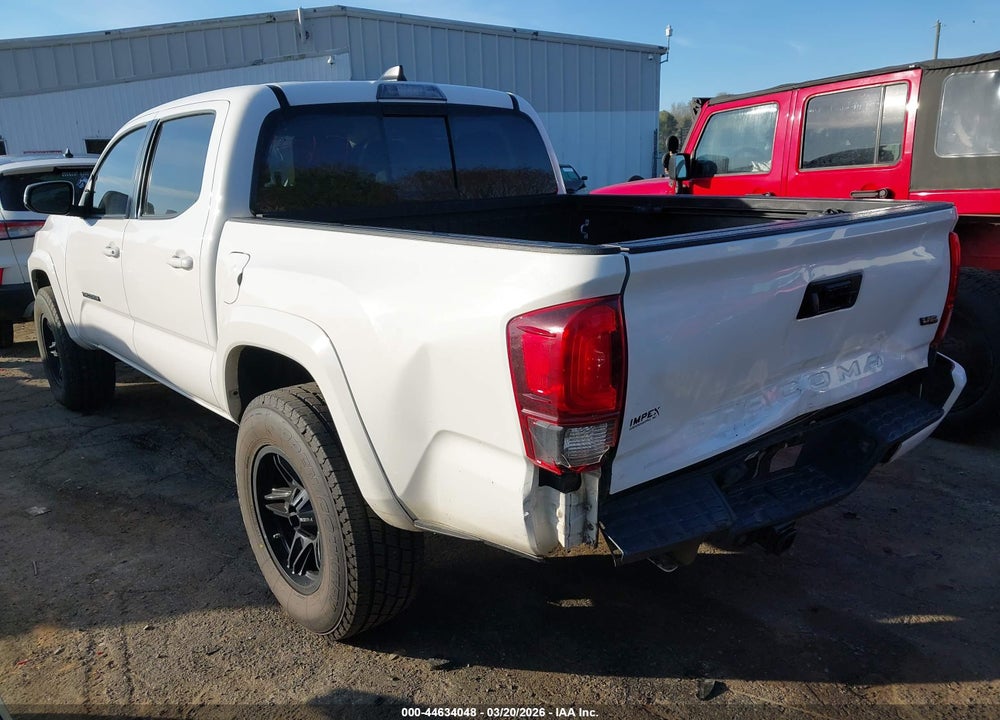 2021 TOYOTA TACOMA SR5 V6 VIN: 5TFAZ5CN2MX096113