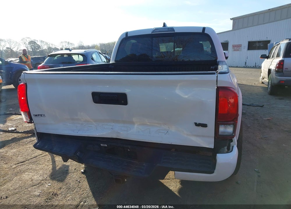 2021 TOYOTA TACOMA SR5 V6 VIN: 5TFAZ5CN2MX096113