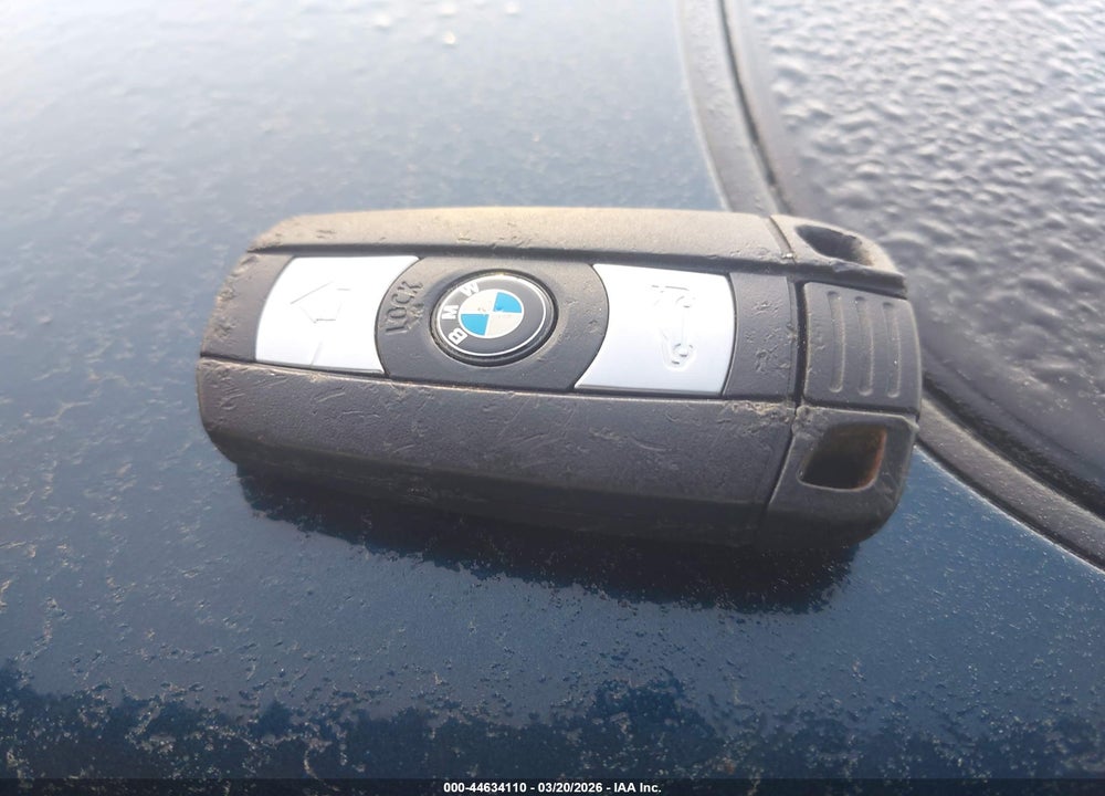 2014 BMW X1 XDRIVE28I VIN: WBAVL1C59EVY23818