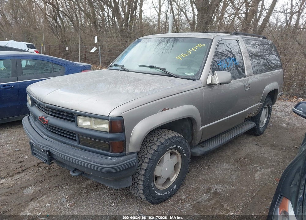1999 CHEVROLET TAHOE VIN: 3GNEK18R2XG167613