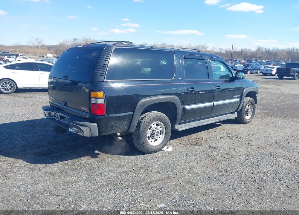 2005 GMC YUKON XL 2500 SLT VIN: 3GKGK26G05G221629