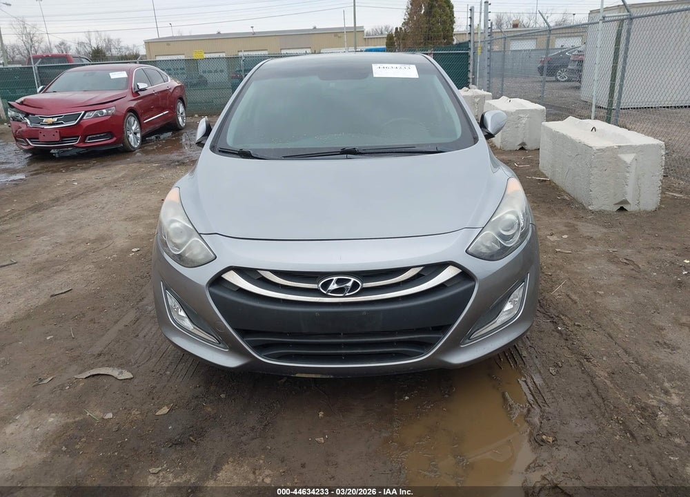 2013 HYUNDAI ELANTRA GT VIN: KMHD35LE1DU140999