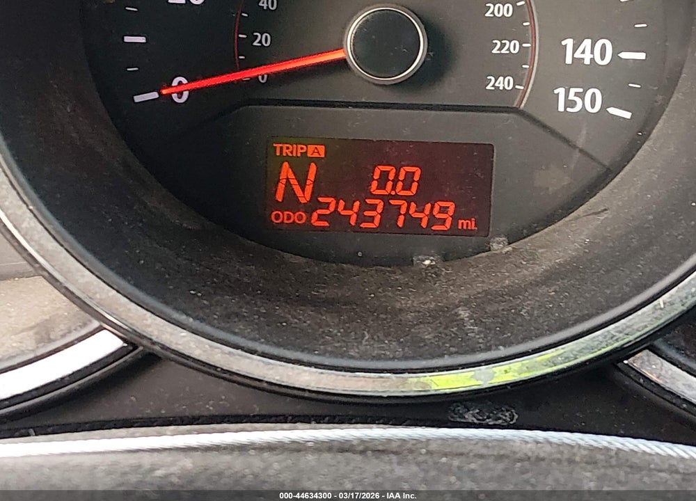 2012 KIA SORENTO LX V6 VIN: 5XYKT4A23CG249771