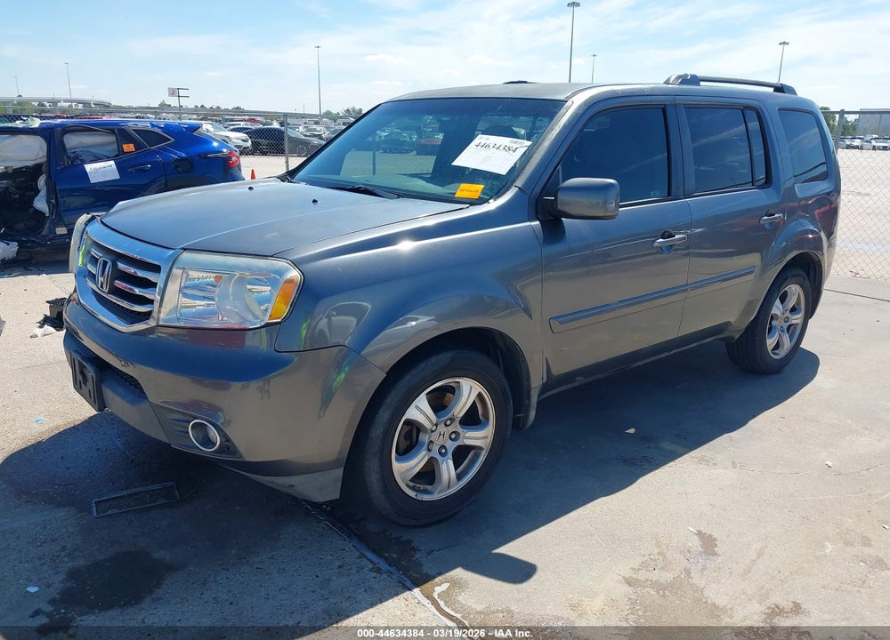 2012 HONDA PILOT EX VIN: 5FNYF3H46CB010306