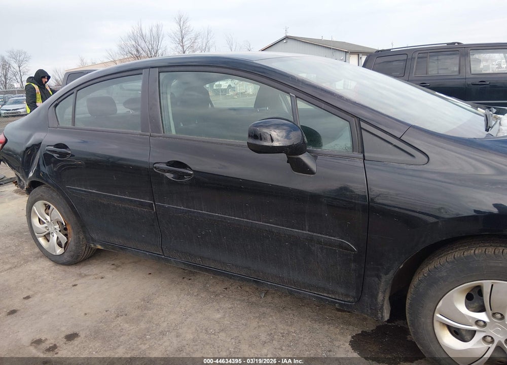 2013 HONDA CIVIC LX VIN: 19XFB2F57DE016258